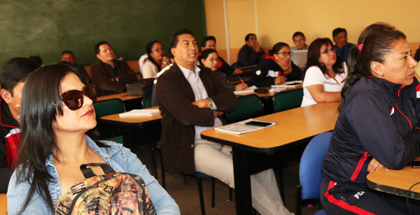 Capacitación a docentes de la Facultad de Cultura Física