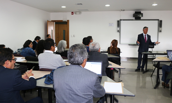 Se impulsa formación de tutores para fortalecer la investigación científica