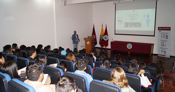 Curso sobre especialidades de pequeños animales