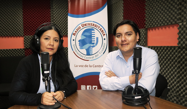 Periodistas discuten sobre el ejercicio periodístico y sus retos