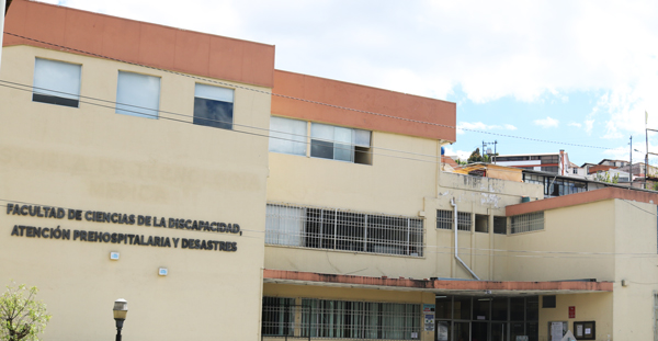Facultad de Ciencias de la
Discapacidad y Atención
Pre-Hospitalaria