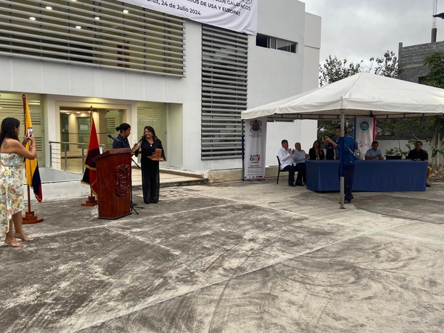 Campus UCE Galápagos vista 2